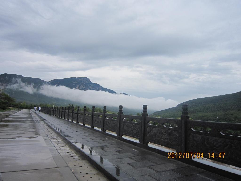 Kungfu Hostel （Songshan Shaolin Temple) Songyang Dış mekan fotoğraf